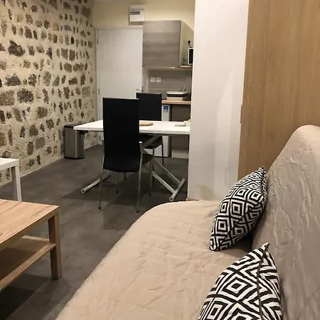 Lumineux Au 1er étage Apartamento